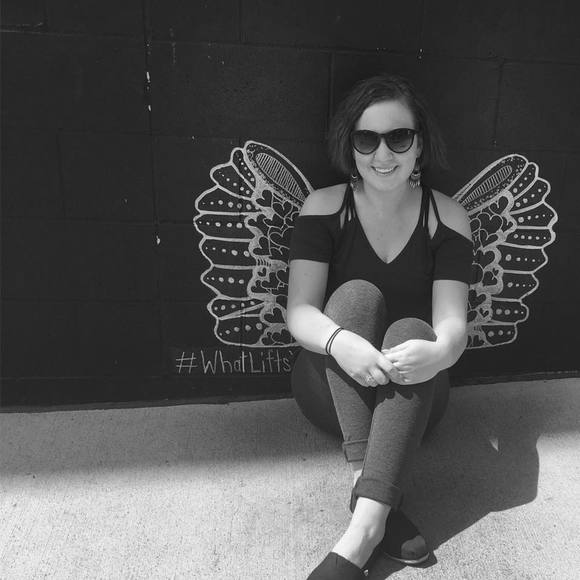 Meet the posher - Maggie! - Picture 5 of 10